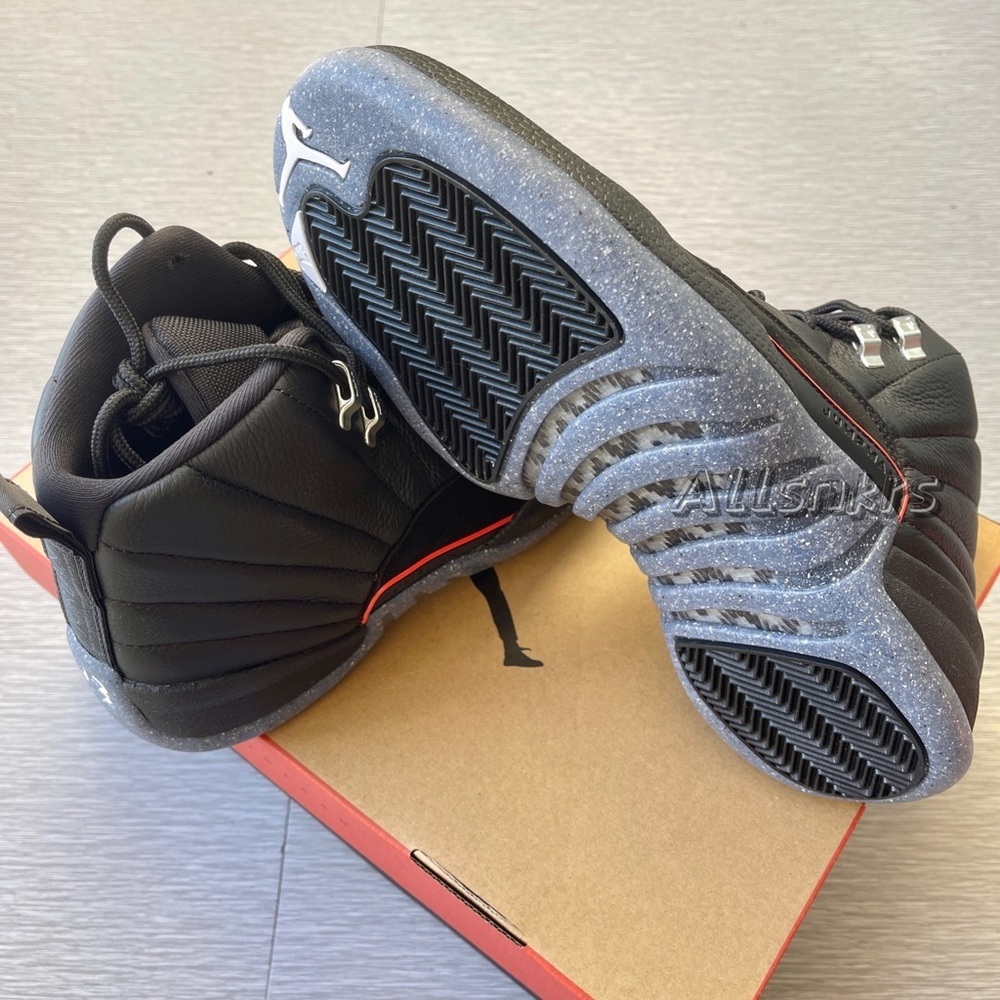 Air Jordan 12 Retro Men’s - Picture 2 of 4